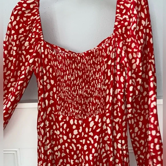 FOREVER 21 - Red Slit Dress - Picture 3 of 4